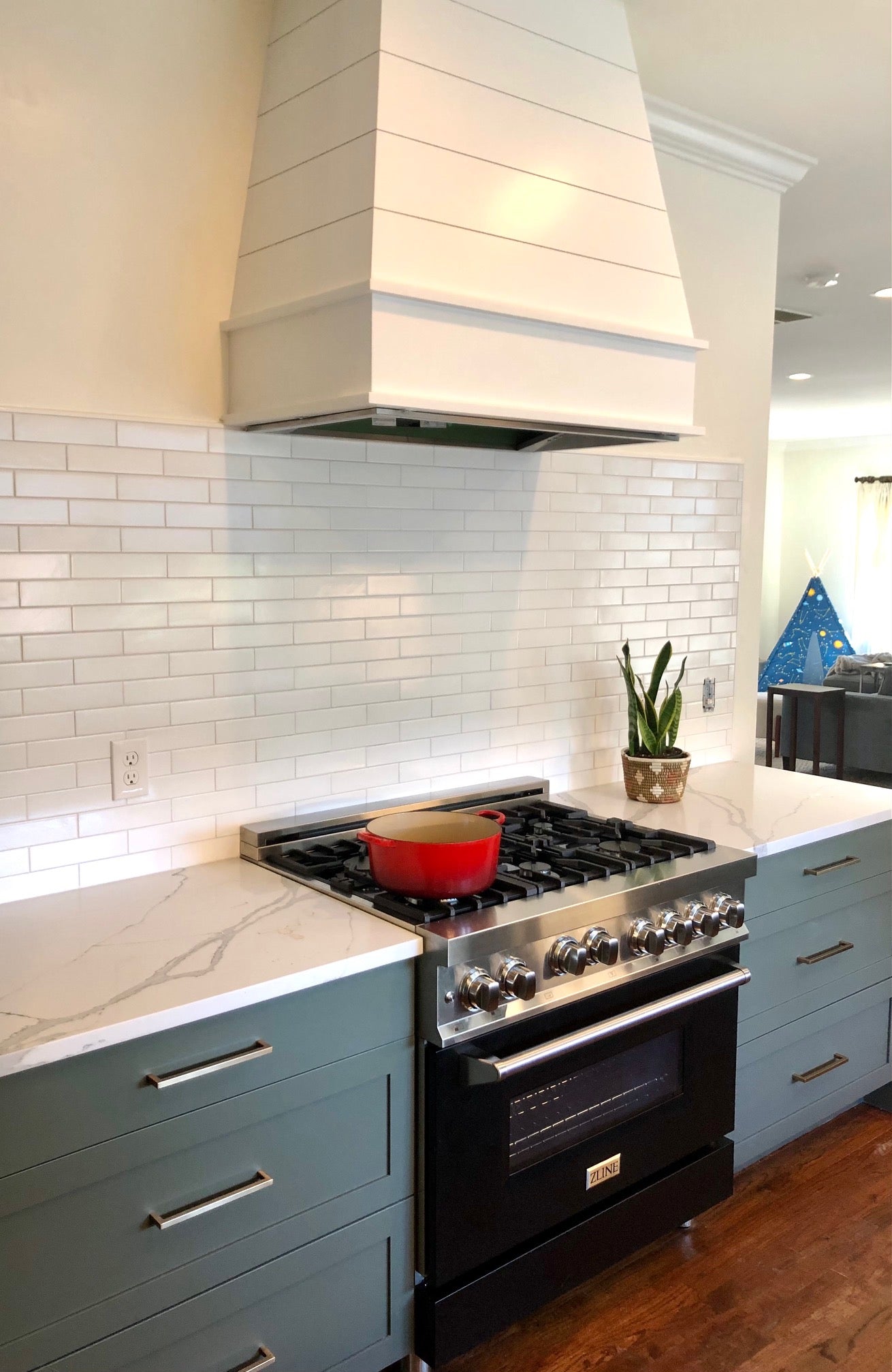 Unveil The Secrets: Discover The Power Of Black Stainless Range Hoods